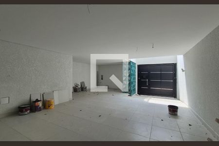 Garagem de casa à venda com 3 quartos, 194m² em Vila Pires, Santo André