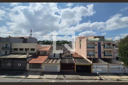 Vista de casa à venda com 3 quartos, 194m² em Vila Pires, Santo André