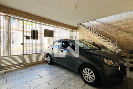 Garagem de casa à venda com 4 quartos, 260m² em Vila Maricy, Guarulhos