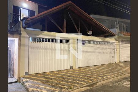 Fachada e Plaquinha de casa para alugar com 4 quartos, 300m² em Jardim Guapira, São Paulo