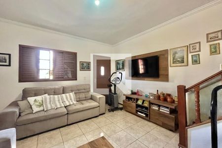 Sala de casa à venda com 3 quartos, 500m² em Americanópolis, São Paulo