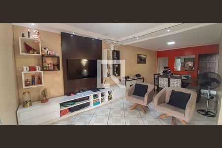 Sala de Estar de casa à venda com 3 quartos, 120m² em Novo Osasco, Osasco