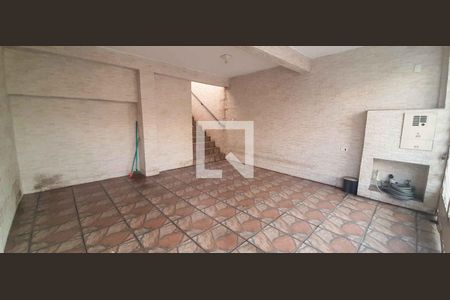 Garagem de casa à venda com 3 quartos, 120m² em Novo Osasco, Osasco