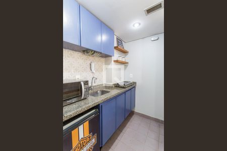 Cozinha de kitnet/studio à venda com 1 quarto, 39m² em Indianópolis, São Paulo