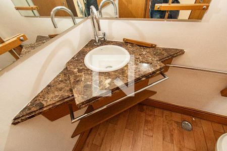 Lavabo de apartamento à venda com 3 quartos, 137m² em Aclimação, São Paulo