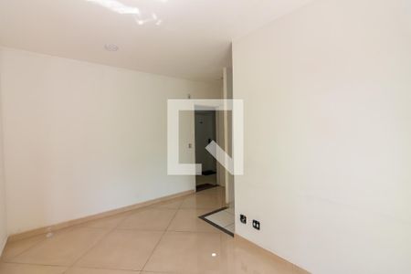 Sala de apartamento para alugar com 2 quartos, 48m² em Padroeira, Osasco