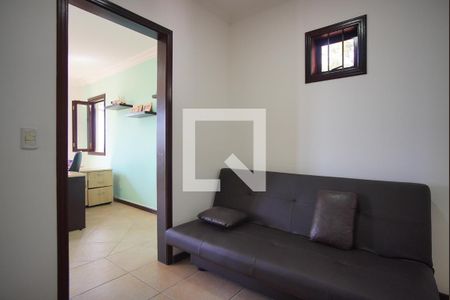 Suíte 2 Hall - Segundo Andar de casa à venda com 5 quartos, 330m² em Jardim São Pedro, Porto Alegre