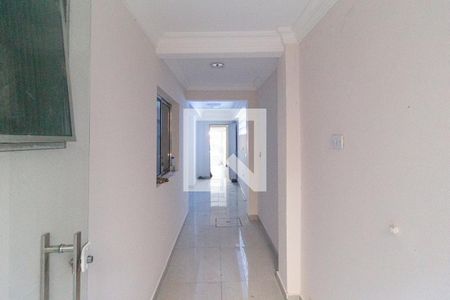Corredor de casa à venda com 4 quartos, 250m² em Cidade das Flores, Osasco