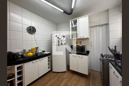 Cozinha de apartamento à venda com 2 quartos, 100m² em Serra, Belo Horizonte