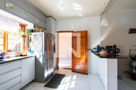Cozinha de casa à venda com 6 quartos, 300m² em Fátima, Canoas
