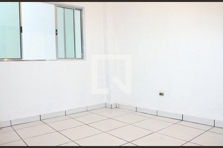 Quarto 1 de casa para alugar com 2 quartos, 50m² em Vila Isa, São Paulo