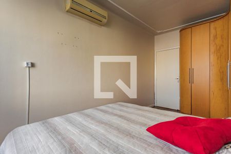 Quarto 1 de apartamento à venda com 2 quartos, 70m² em Independência, Porto Alegre