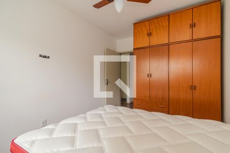 Quarto de apartamento à venda com 1 quarto, 50m² em Menino Deus, Porto Alegre