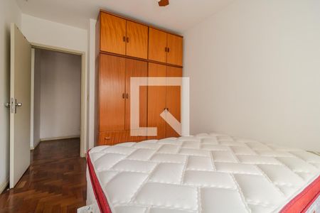 Quarto de apartamento à venda com 1 quarto, 50m² em Menino Deus, Porto Alegre