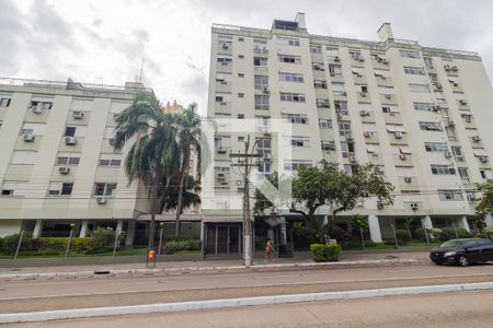 Fachada de apartamento à venda com 1 quarto, 50m² em Menino Deus, Porto Alegre