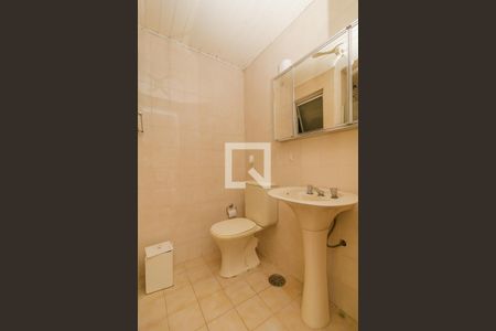 Banheiro de apartamento à venda com 1 quarto, 50m² em Menino Deus, Porto Alegre