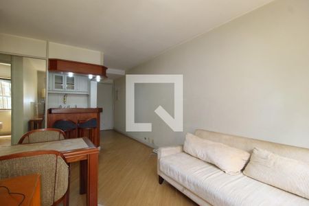 Sala/Cozinha de apartamento para alugar com 1 quarto, 40m² em Jardim Europa, São Paulo