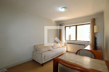 Sala/Cozinha de apartamento para alugar com 1 quarto, 40m² em Jardim Europa, São Paulo