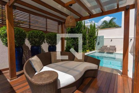 Foto 01 de casa de condomínio à venda com 3 quartos, 307m² em Swiss Park, Campinas