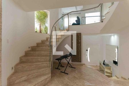 Foto 01 de casa de condomínio à venda com 3 quartos, 307m² em Swiss Park, Campinas