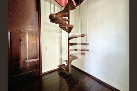 Casa para alugar com 6 quartos, 450m² em Santo Agostinho, Belo Horizonte