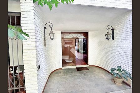 Casa para alugar com 6 quartos, 450m² em Santo Agostinho, Belo Horizonte