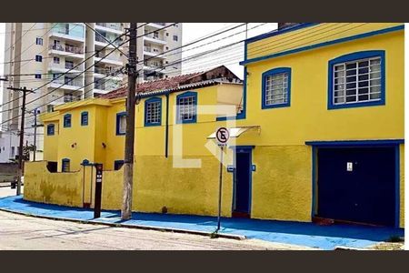 Casa à venda com 5 quartos, 330m² em Vila Monumento, São Paulo