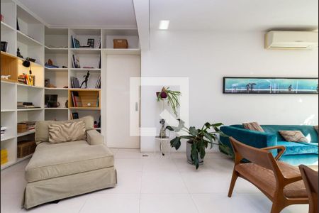 Apartamento à venda com 3 quartos, 230m² em Consolação, São Paulo