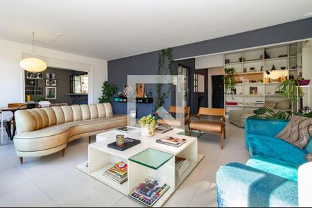 Apartamento à venda com 3 quartos, 230m² em Consolação, São Paulo