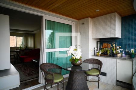 Sala - Varanda de apartamento à venda com 3 quartos, 156m² em Cambuci, São Paulo