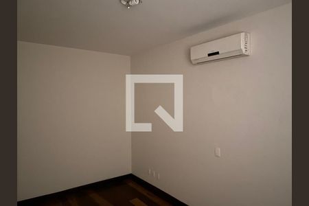 Apartamento à venda com 4 quartos, 359m² em Funcionários, Belo Horizonte