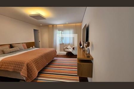 Casa à venda com 3 quartos, 419m² em Jardim dos Estados, São Paulo