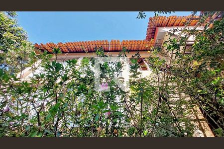 Casa de Condomínio à venda com 4 quartos, 230m² em Ouro Velho Mansões, Nova Lima