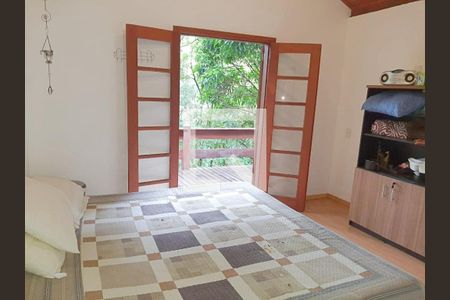 Casa à venda com 5 quartos, 450m² em Retiro Do Chale, Brumadinho