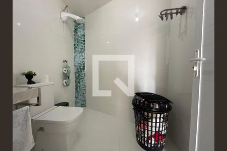 Banheiro Social 2 de casa à venda com 4 quartos, 200m² em Vila Lageado, São Paulo