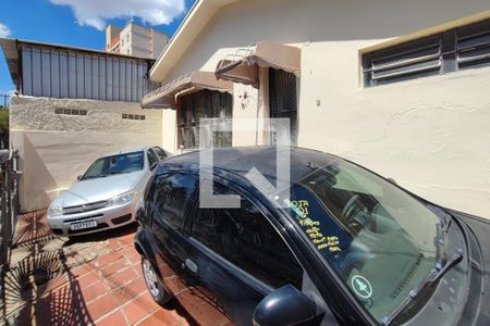 Quintal - Garagem de casa à venda com 3 quartos, 450m² em Vila Pompéia, Campinas