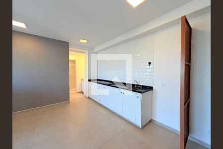 Sala/Cozinha de apartamento para alugar com 1 quarto, 51m² em Santo Amaro, São Paulo
