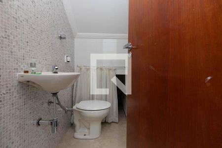 Lavabo Sala de casa para alugar com 3 quartos, 100m² em Vila Isolina Mazzei, São Paulo