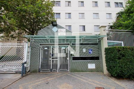 Fachada de apartamento para alugar com 2 quartos, 50m² em Jardim Santa Teresinha, São Paulo