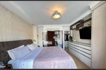 Casa à venda com 3 quartos, 345m² em Vila Carrão, São Paulo