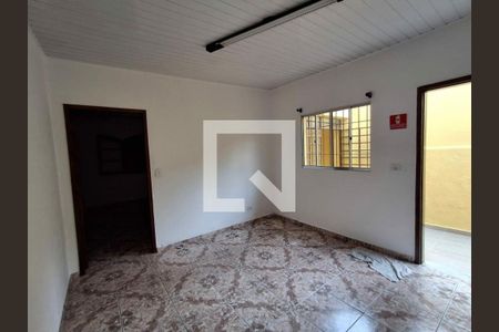Casa à venda com 3 quartos, 120m² em Vila Santo Estevão, São Paulo