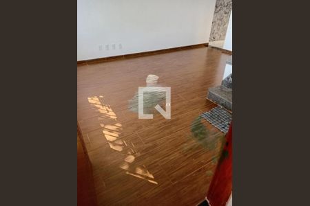 Casa à venda com 4 quartos, 147m² em Vila Homero Thon, Santo André