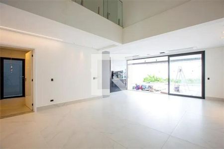 Casa à venda com 4 quartos, 320m² em Alto de Pinheiros, São Paulo