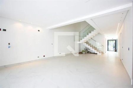 Casa à venda com 4 quartos, 320m² em Alto de Pinheiros, São Paulo