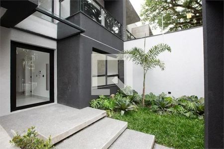 Casa à venda com 4 quartos, 320m² em Alto de Pinheiros, São Paulo