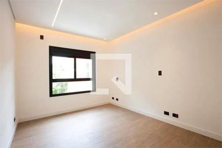 Casa à venda com 4 quartos, 320m² em Alto de Pinheiros, São Paulo