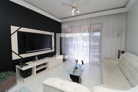 Sala de apartamento para alugar com 4 quartos, 184m² em Jardim Guanabara, Rio de Janeiro