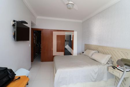 Suíte de apartamento para alugar com 4 quartos, 184m² em Jardim Guanabara, Rio de Janeiro