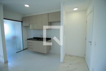Cozinha de apartamento para alugar com 2 quartos, 64m² em Quarta Parada, São Paulo