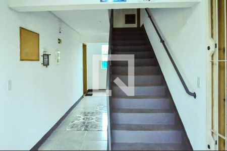 Entrada de apartamento à venda com 2 quartos, 46m² em São José, Porto Alegre